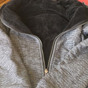 Lululemon zip up fully lined jacket with hood